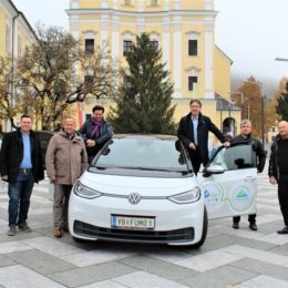 MONDSEELANDGEMEINDEN SETZEN SICH FÜR ALTERNATIVE MOBILITÄTSLÖSUNGEN EIN