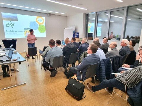 Kreislaufwirtschaft im Fokus: Bezirksabfallverband zu Gast im Mondseeland